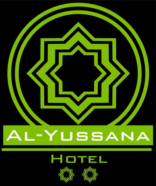 Hotel Al-Yussana Lucena Bagian luar foto